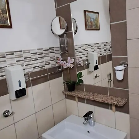 소뇨 인피니토 게스트하우스 4*